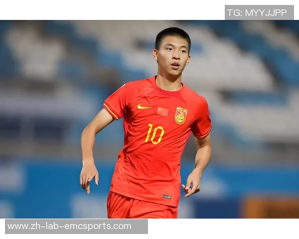 足球整容背后的秘密与真相探讨运动美学与竞技精神的碰撞